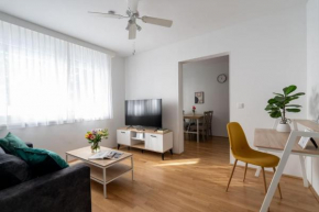 HM • 1BR Haven with Swift City Access